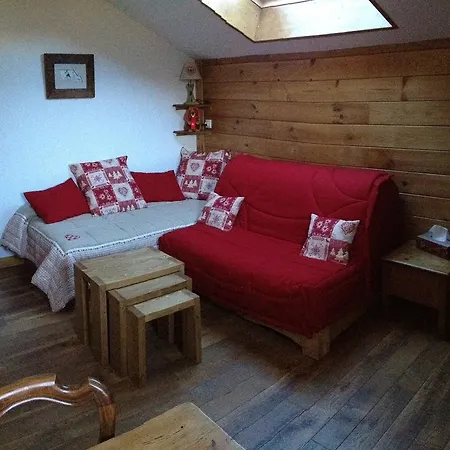 Couette-café Chambres Et Table D'hotes 